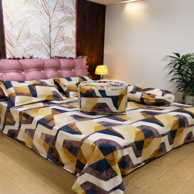 5 Pecs King Size Luxury Couple Comforter Set - 225